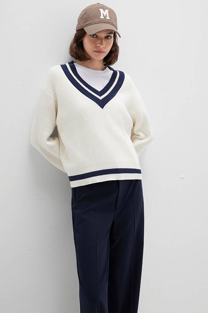 Kadın V Yaka Kazak 1710705-70057 Beyaz 