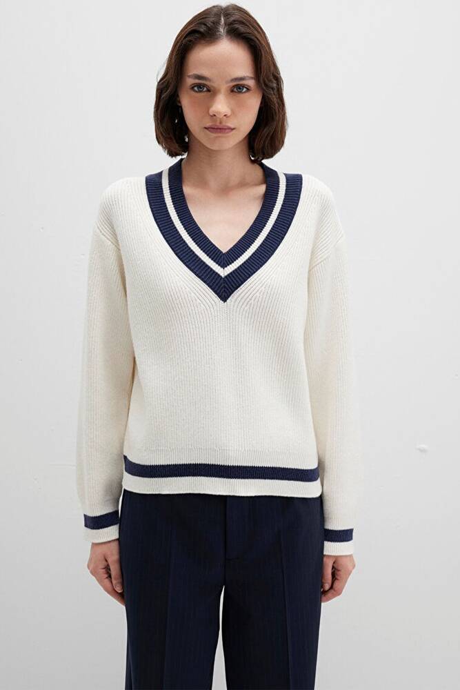 Kadın V Yaka Kazak 1710705-70057 Beyaz 