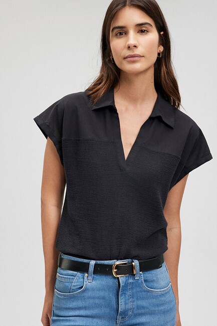 Kadın V Yaka Kısa Kollu Bluz 1210801-900 Siyah (2)