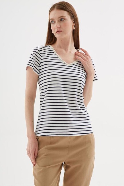 Kadın V Yaka Tişört 25Y0478K1 Lacivert (1)