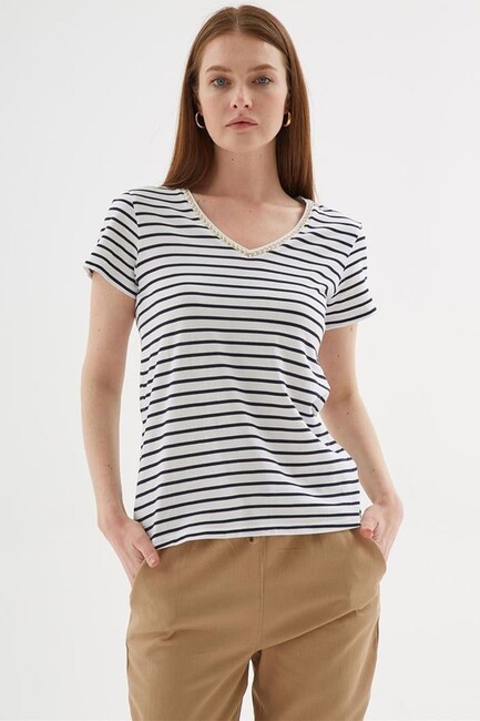 Kadın V Yaka Tişört 25Y0478K1 Lacivert (3)