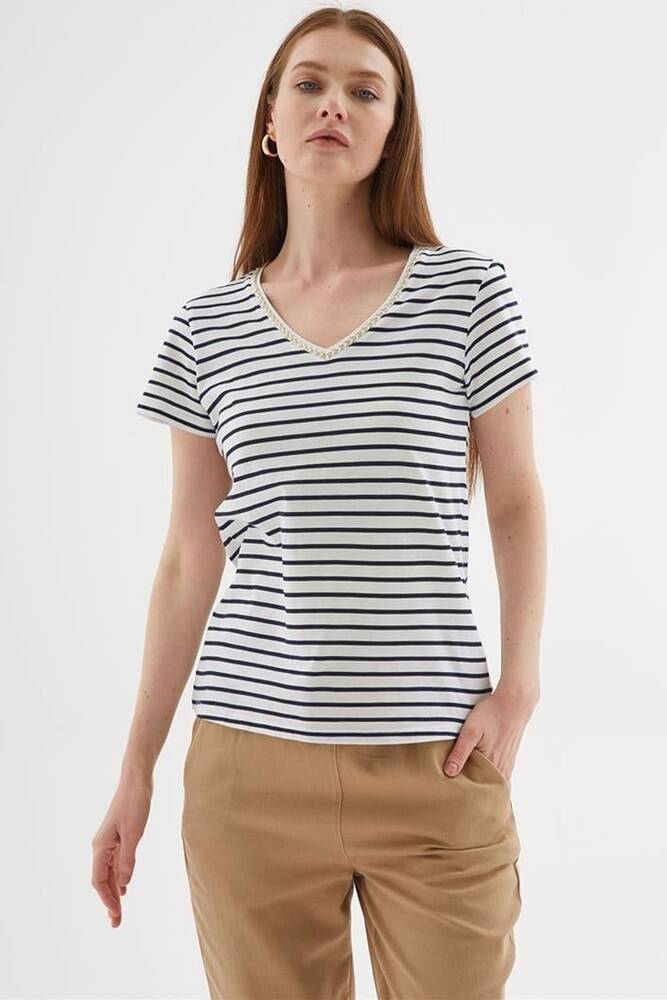 Kadın V Yaka Tişört 25Y0478K1 Lacivert 