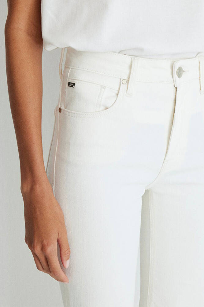 Kadın Viola Mavi Premium Jean Pantolon 101048-86478 Beyaz 