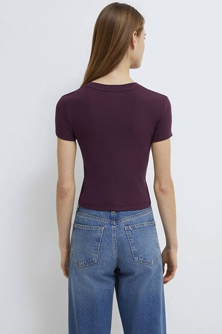 Kadın Yuvarlak Yaka Basic Tişört 1600814-70434 Bordo - Thumbnail