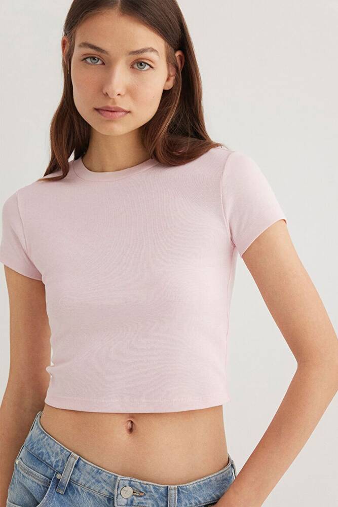 Kadın Yuvarlak Yaka Basic Tişört 1600814-89200 Pembe 