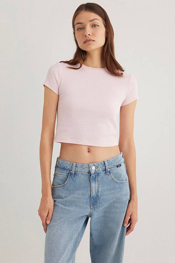 Kadın Yuvarlak Yaka Basic Tişört 1600814-89200 Pembe 