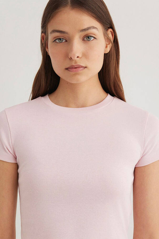 Kadın Yuvarlak Yaka Basic Tişört 1600814-89200 Pembe 