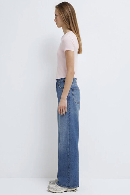 Kadın Yuvarlak Yaka Basic Tişört 1600814-89200 Pembe (1)