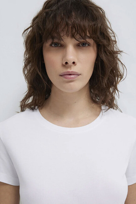 Kadın Yuvarlak Yaka Basic Tişört 162767-620 Beyaz (1)