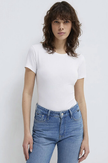 Kadın Yuvarlak Yaka Basic Tişört 162767-620 Beyaz (2)