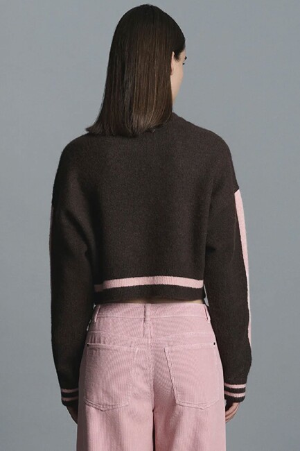 Kadın Yuvarlak Yaka Kazak 1710876-70251 Kahve - Thumbnail