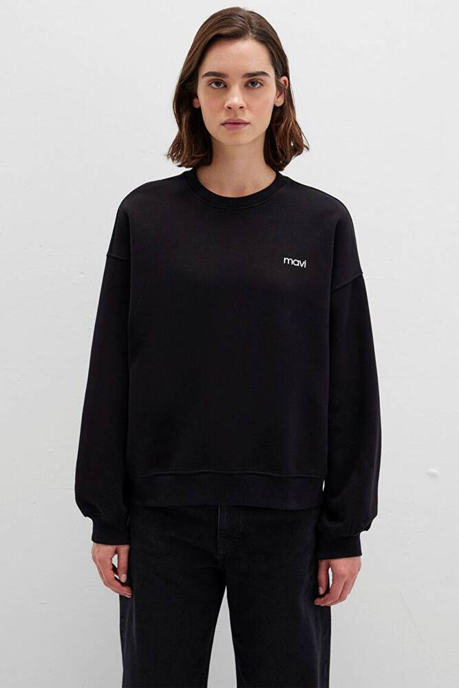Kadın Yuvarlak Yaka Logo Sweat 1S10490-900 Siyah 
