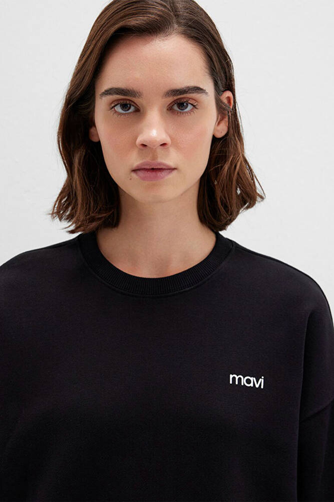 Kadın Yuvarlak Yaka Logo Sweat 1S10490-900 Siyah 