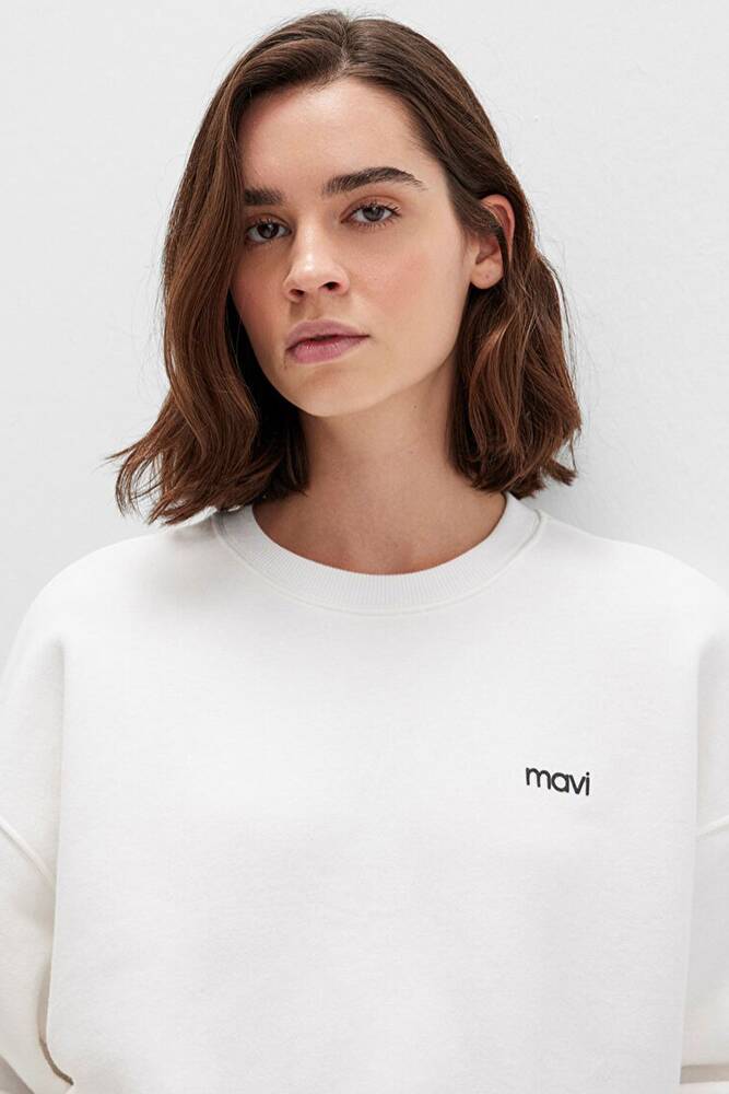 Kadın Yuvarlak Yaka Sweat 1S10490-70057 Beyaz 