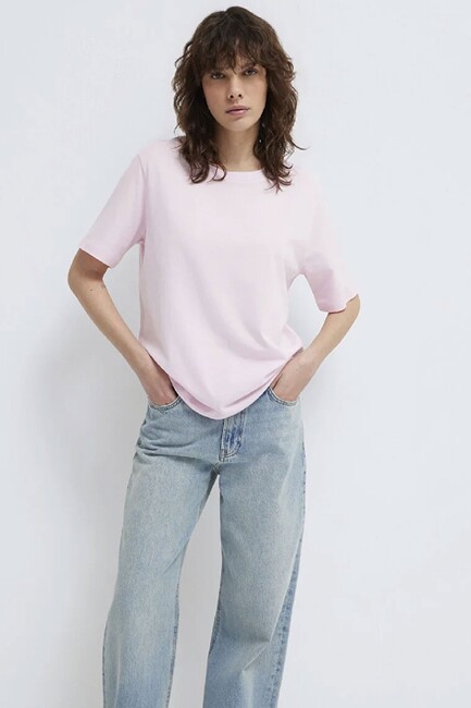 Kadın Yuvarlak Yaka Tişört 1600955-89200 Pembe (1)