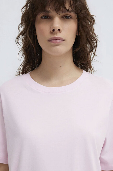 Kadın Yuvarlak Yaka Tişört 1600955-89200 Pembe - Thumbnail