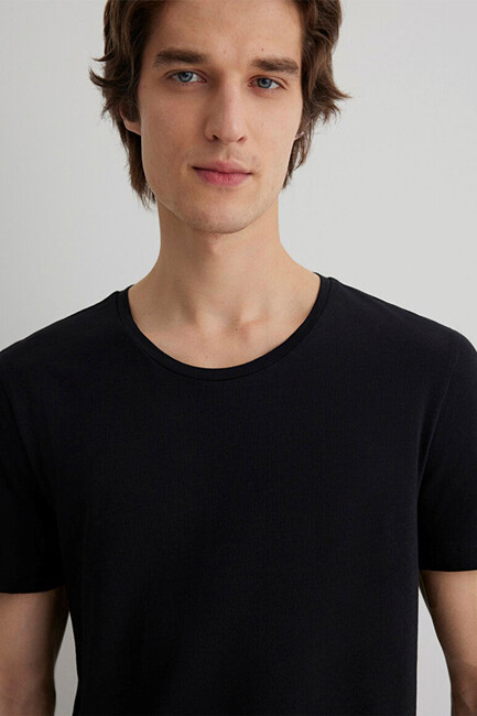 Mavi Erkek Logo Tişört 064681-900 Siyah - Thumbnail