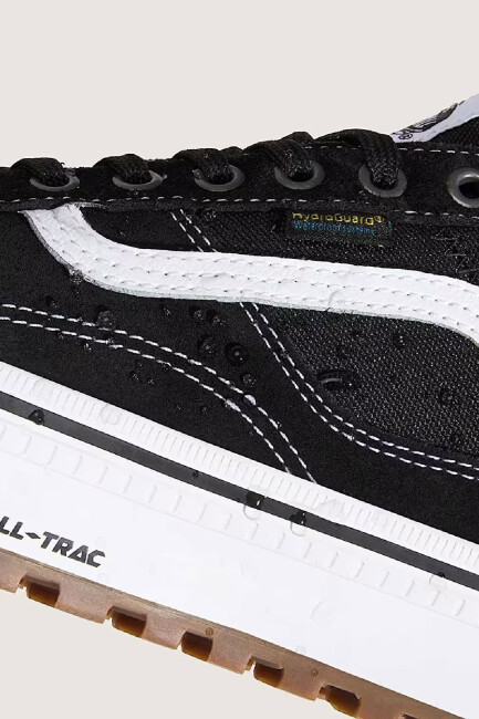 Vans Kadın Old Skool Waterproof Insulated Ayakkabı VN000DAZBA21 Siyah  - 6