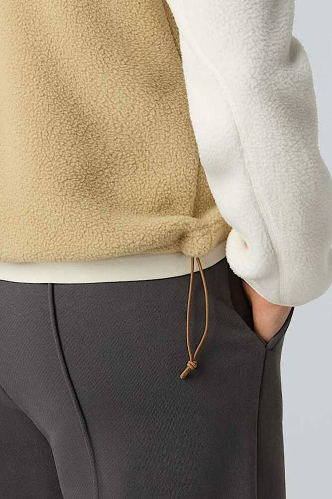 Yumıorı 1/4 Zıp Sweat NF0A8E893CG1 Bej 